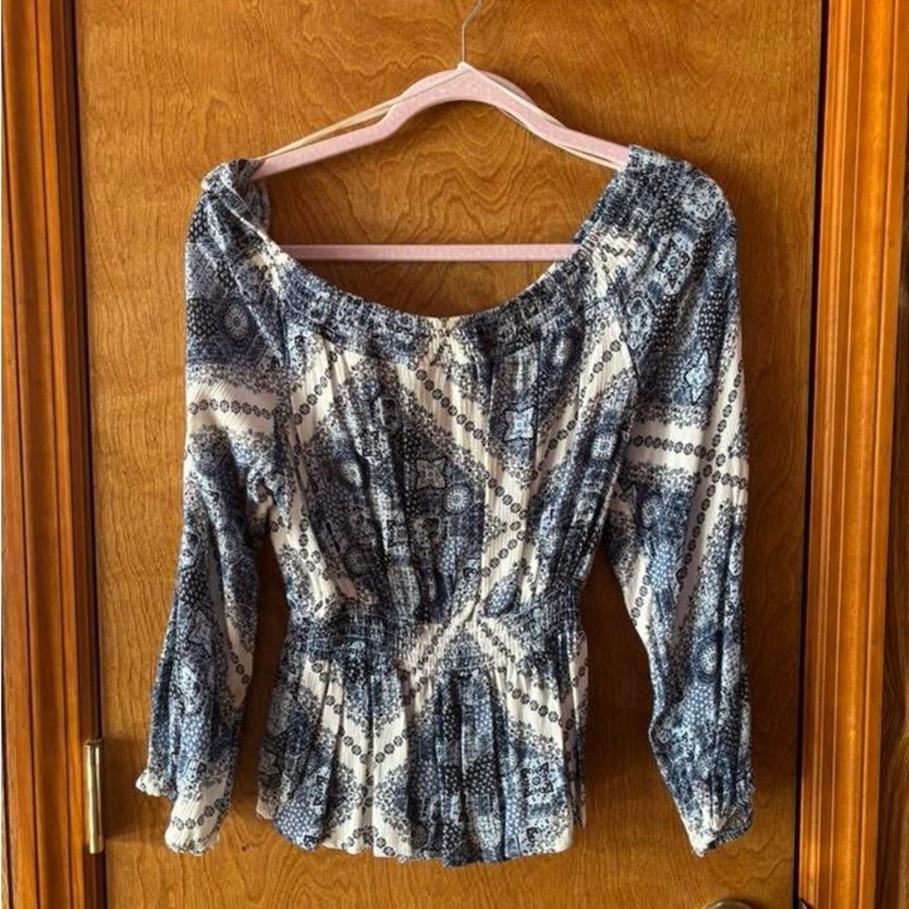 Patterned Off-Shoulder Women's Top